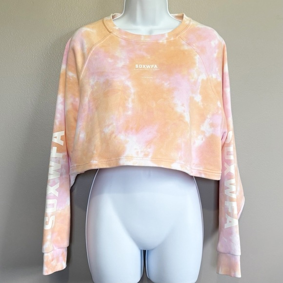 Sarah’s Day X White Fox Active Limited Edition Cropped Crewneck Women’s Medium - Picture 1 of 10